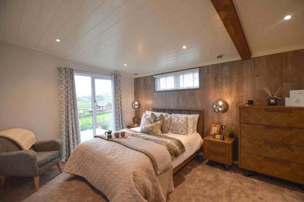 buy lodge UK