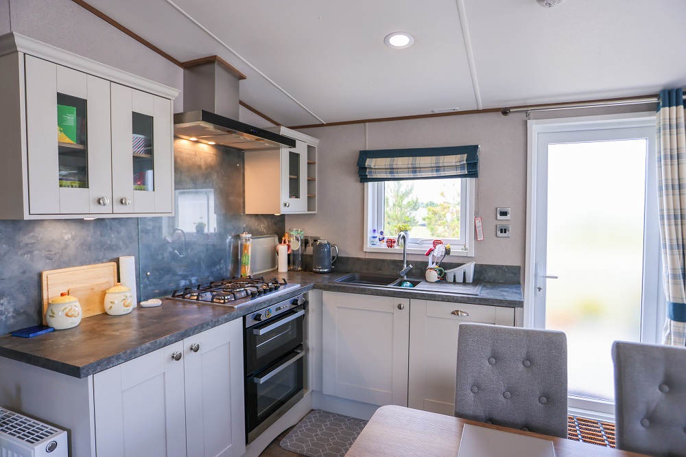 luxury lodge owners