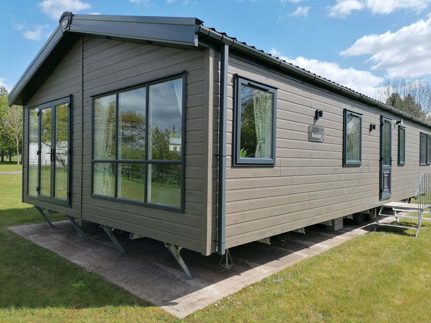 12 month residential park homes for sale worcestershire