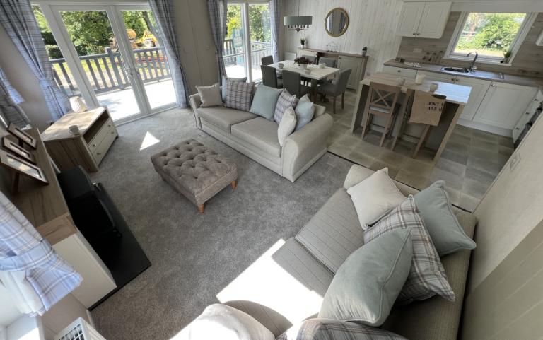 Swift Edmonton Lodge