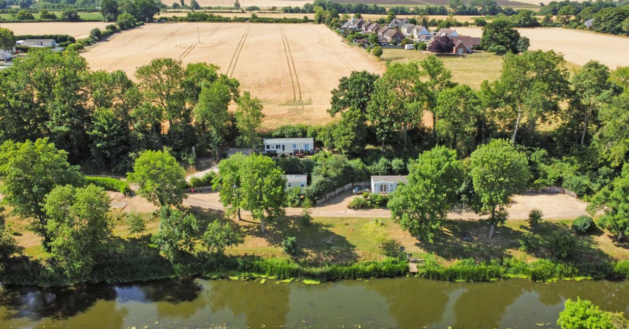 lodges for sale bedfordshire